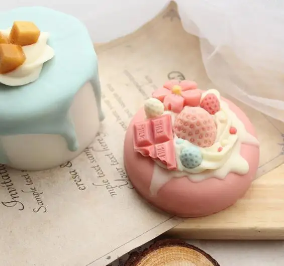 Free sample Strawberry Donut Cream Wedding Soap Pure Plant Cold Process Soap