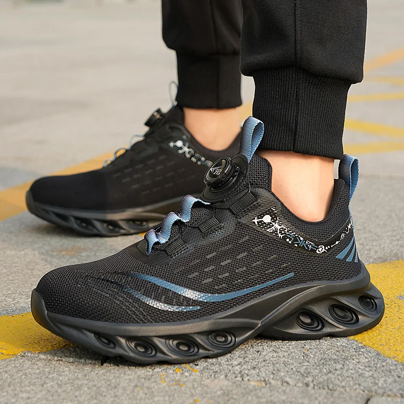 Mesh Anti Puncture Lightweight Safety Shoes Industrial Construction Boots for Men and Women Steel Toe Safety Shoes for Worker