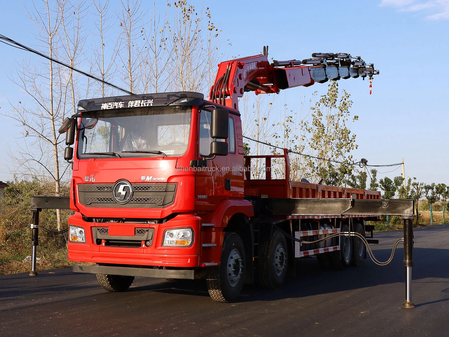 Shacman 8x4 Heavy Cargo Truck with Crane Shenbai 20Ton 25Ton 30Ton Hydraulic Folding Boom Truck Mounted Crane for sale