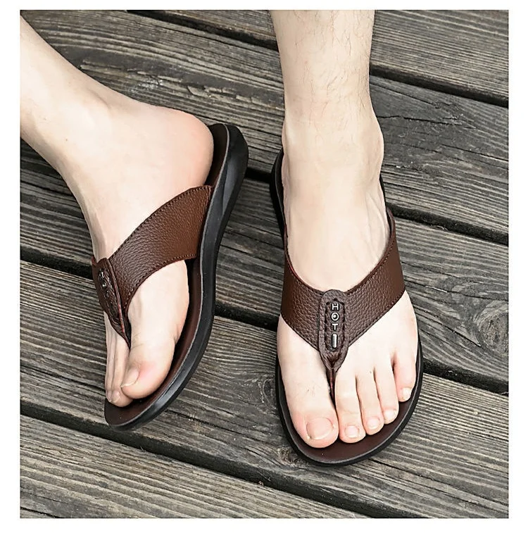 2024 Men Pu Leather Summer Slippers New Fashion Flip-Flops Sandals Beach Shoes Breathable Non-slip Casual Flat Slippers
