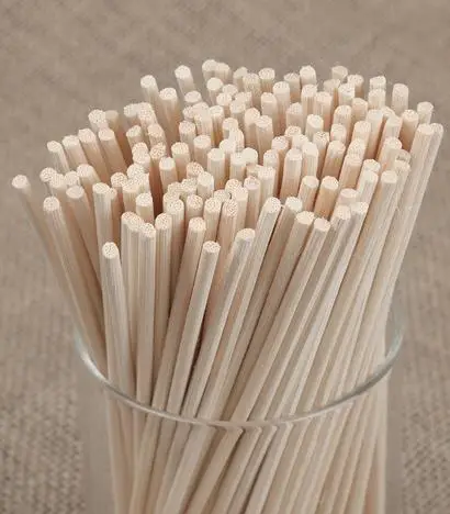 
3*240mm natural rattan diffuser sticks/diffuser reed sticks/rattan reed, 8pcs/pack by elastic rubber 