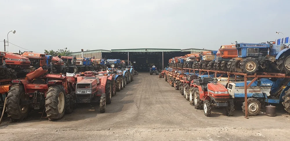  Японский трактор Kubota A175 4WD