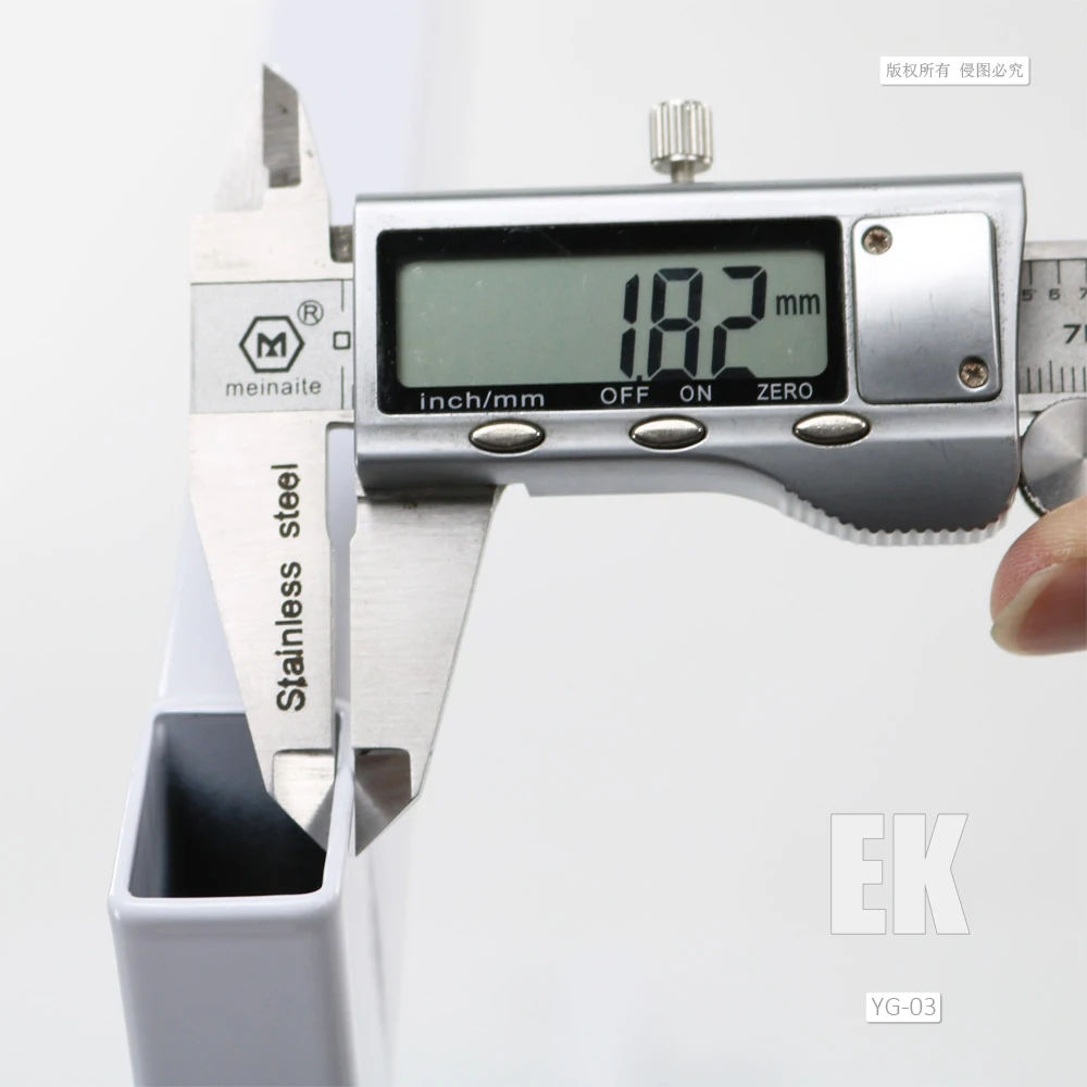 YG-03 safe gate auto Close Baby Safety Gate For Child  metal Baby Gates Safety Gate