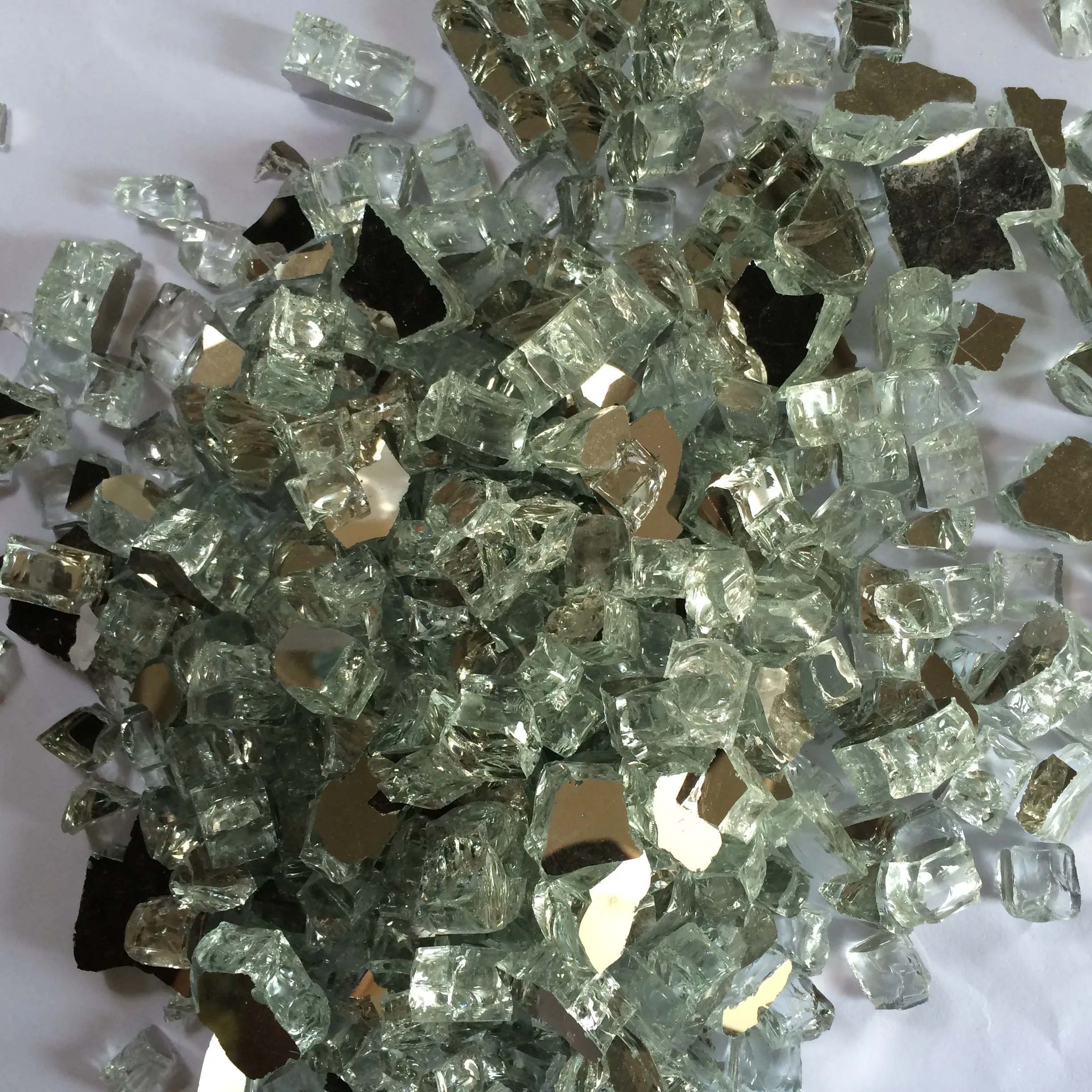 Wholesale sea blue fire glass chips crushed tempered glass stone