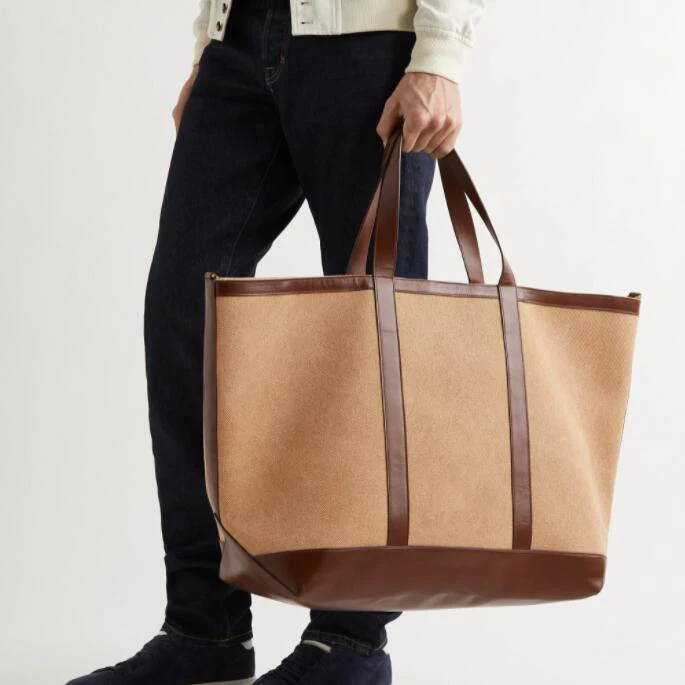 Canvas weekend bag perfect for overnight