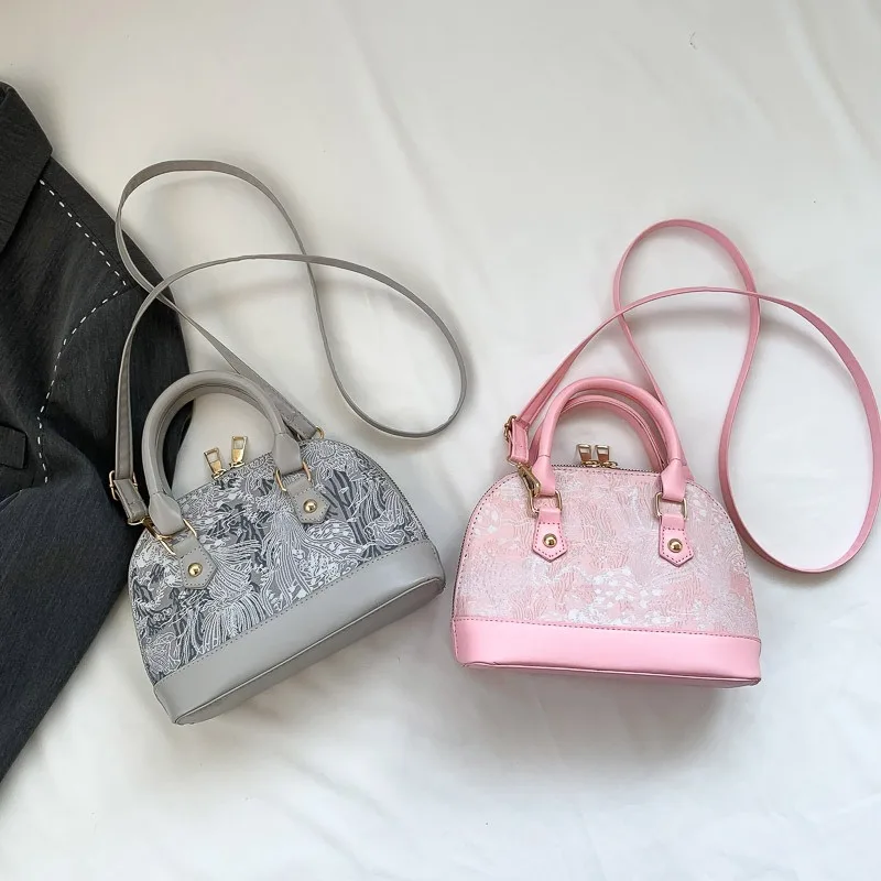 2024 Unique Women Fashion Luxury Shell Shape Designer Handbags Famous Brand for Ladies