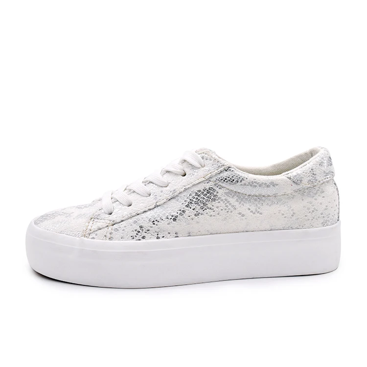 New arrivals chunky snake fabric upper women sneakers luxury white shoes outdoor walking style flat shoes for ladies
