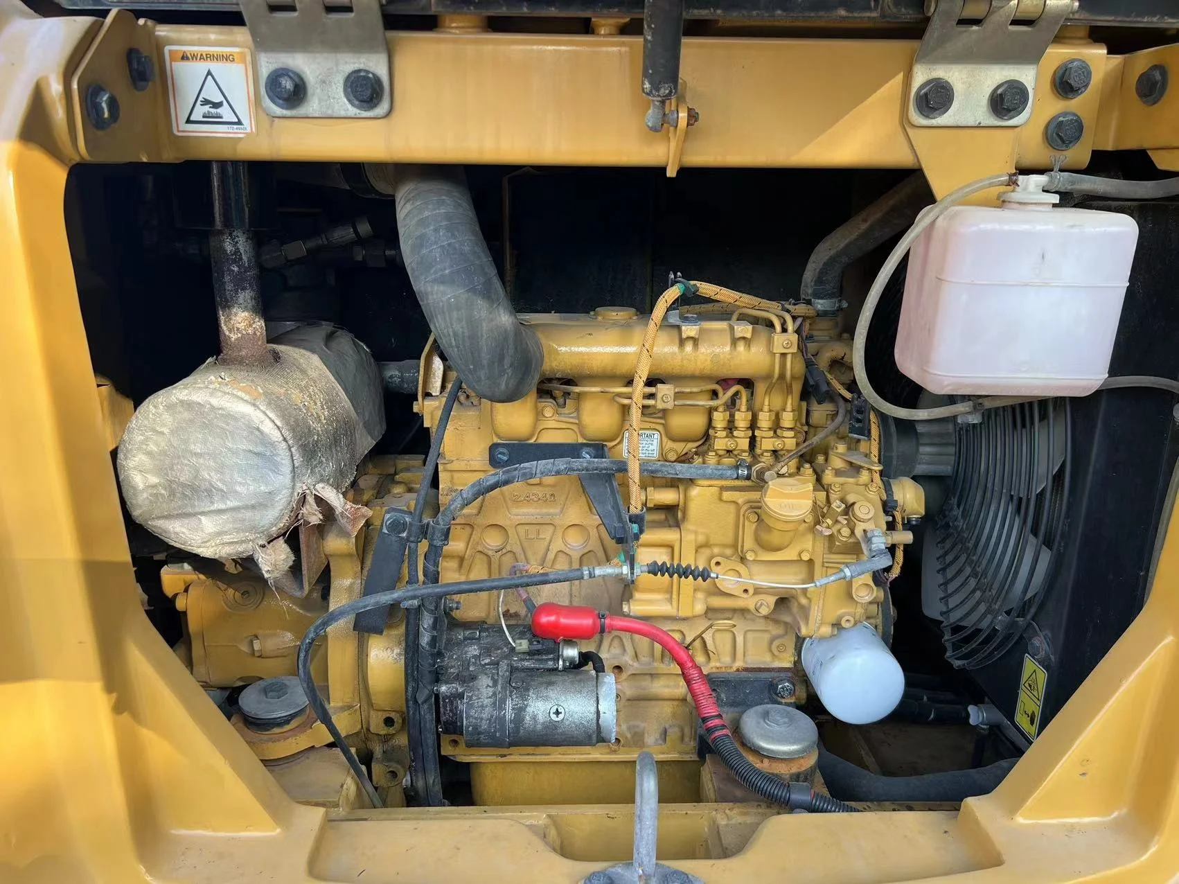 Used Carter 305.5E2 Excavator CAT305.5E2 crawler excavator Carter 307 312 313 315 320 Hydraulic excavator