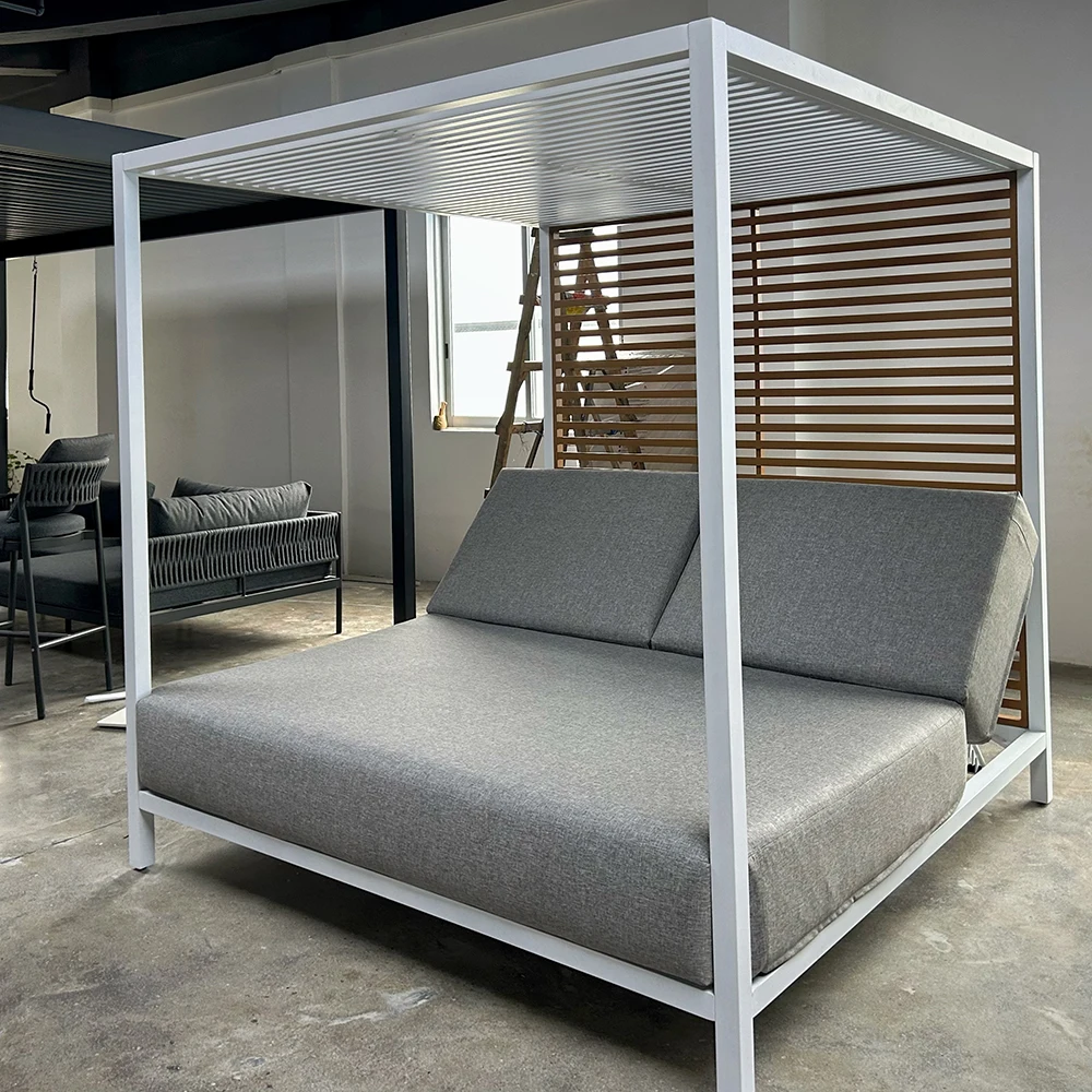 Luxury Customizable Patio Aluminum Daybeds With Canopy Double Aluminum Canopy-Bed With Cushion