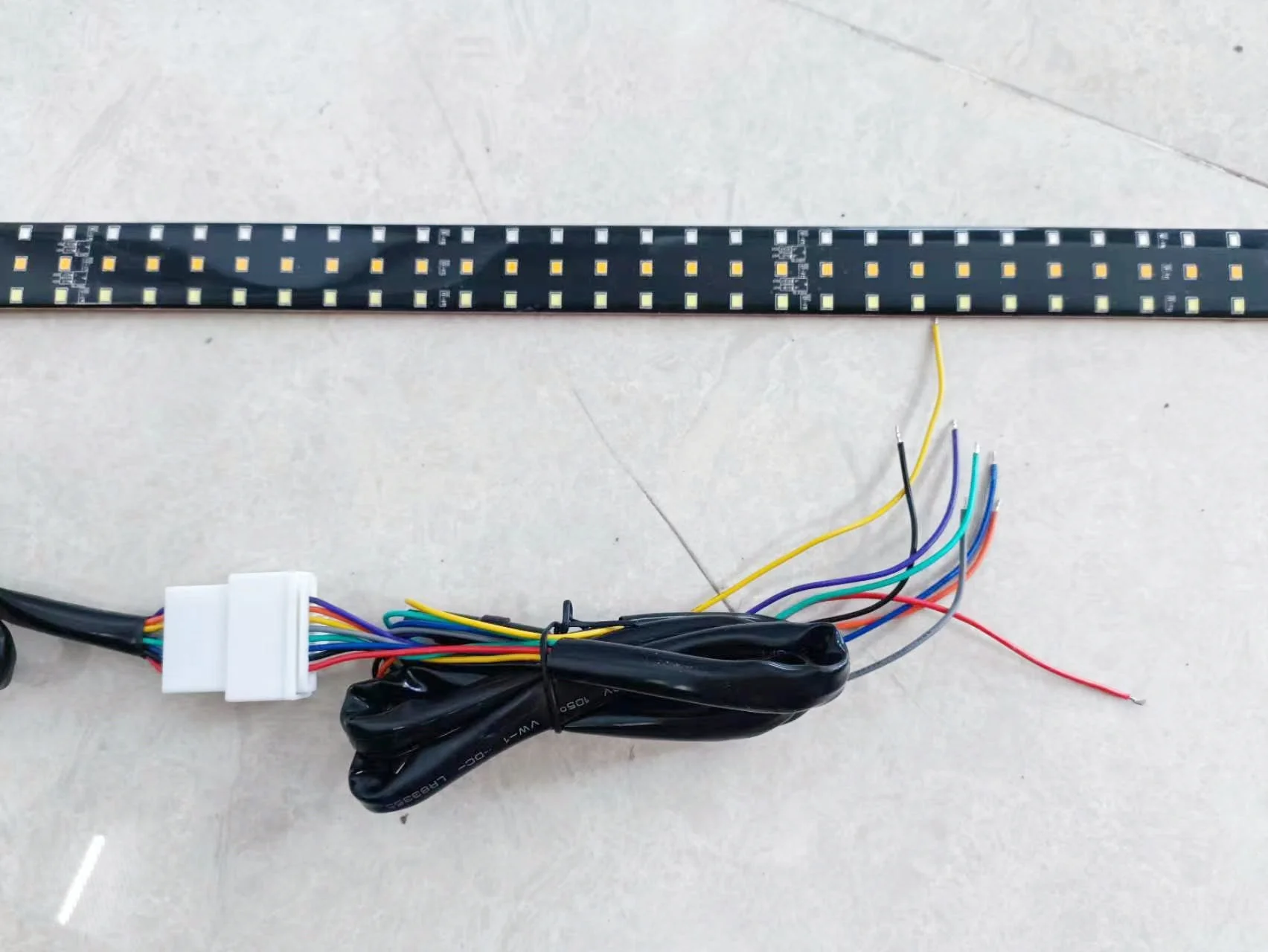 12V Car LED streamer 48inch Strip Running Turn Signal Brake Reverse Tail Light for car Pickup 120cm SUV RV Van Towing Vehicles