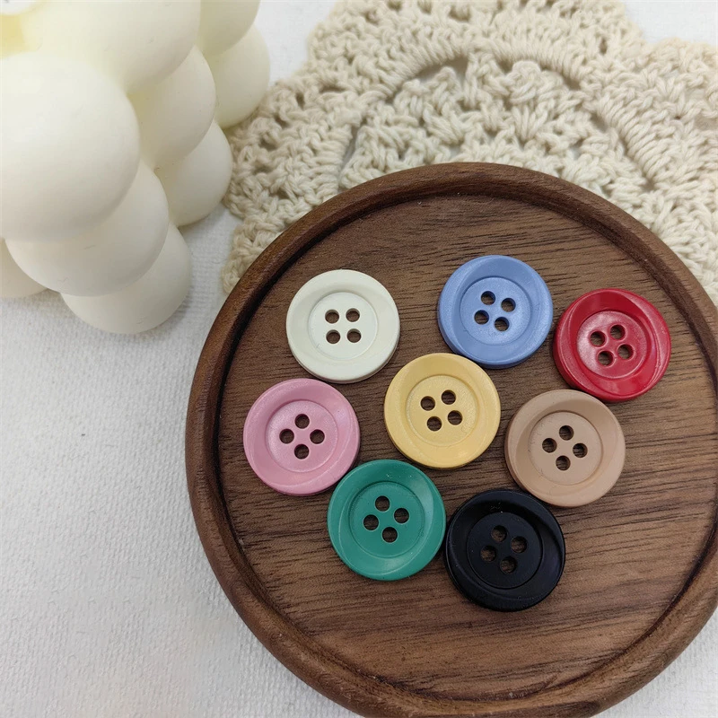 Hot Sale Fashion Colorful 4 Holes Plastic Garment Accessories Shirt Resin Custom Rivet Buttons Wood Buttons for Clothes