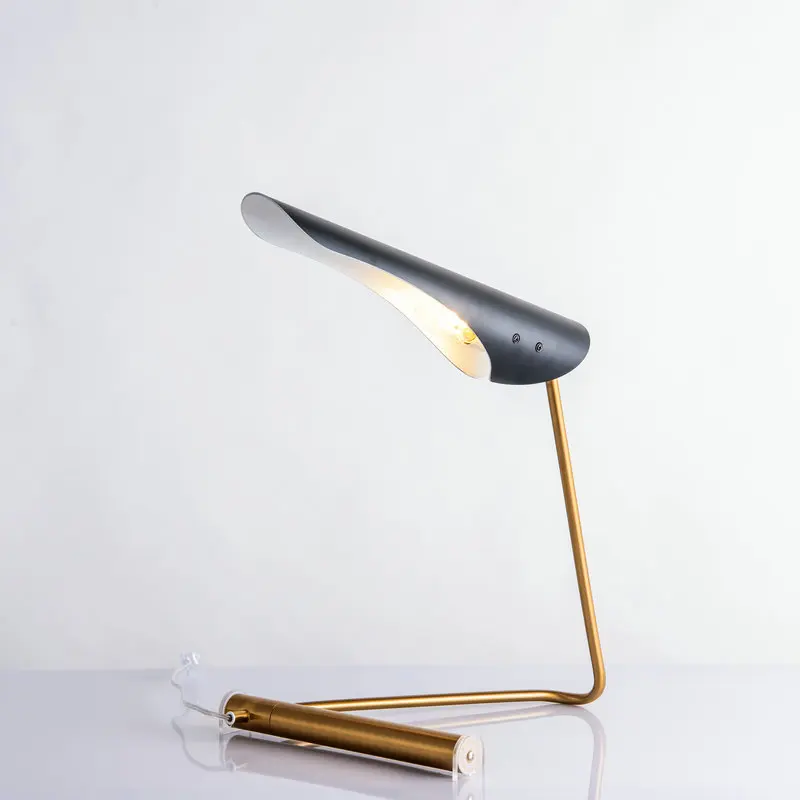 
Modern Nordic Design Minimalist Style Creative Metal LED Table Light For Hotel Home Study Bedroom 