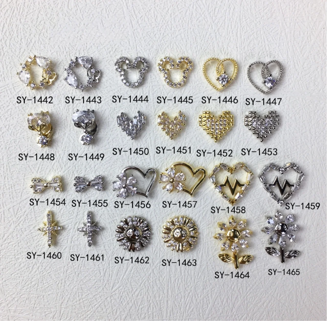 Wholesale Zircon Luxury Super Shiny Bowknot Love Diamond Nail Jewelry Alloy Nail Art Charms