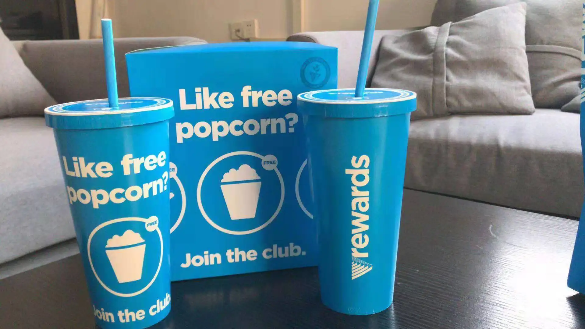 Business Machine 2023 New type Stackable Paper Cup Lid Making Machine Coffee Paper Lid Machine