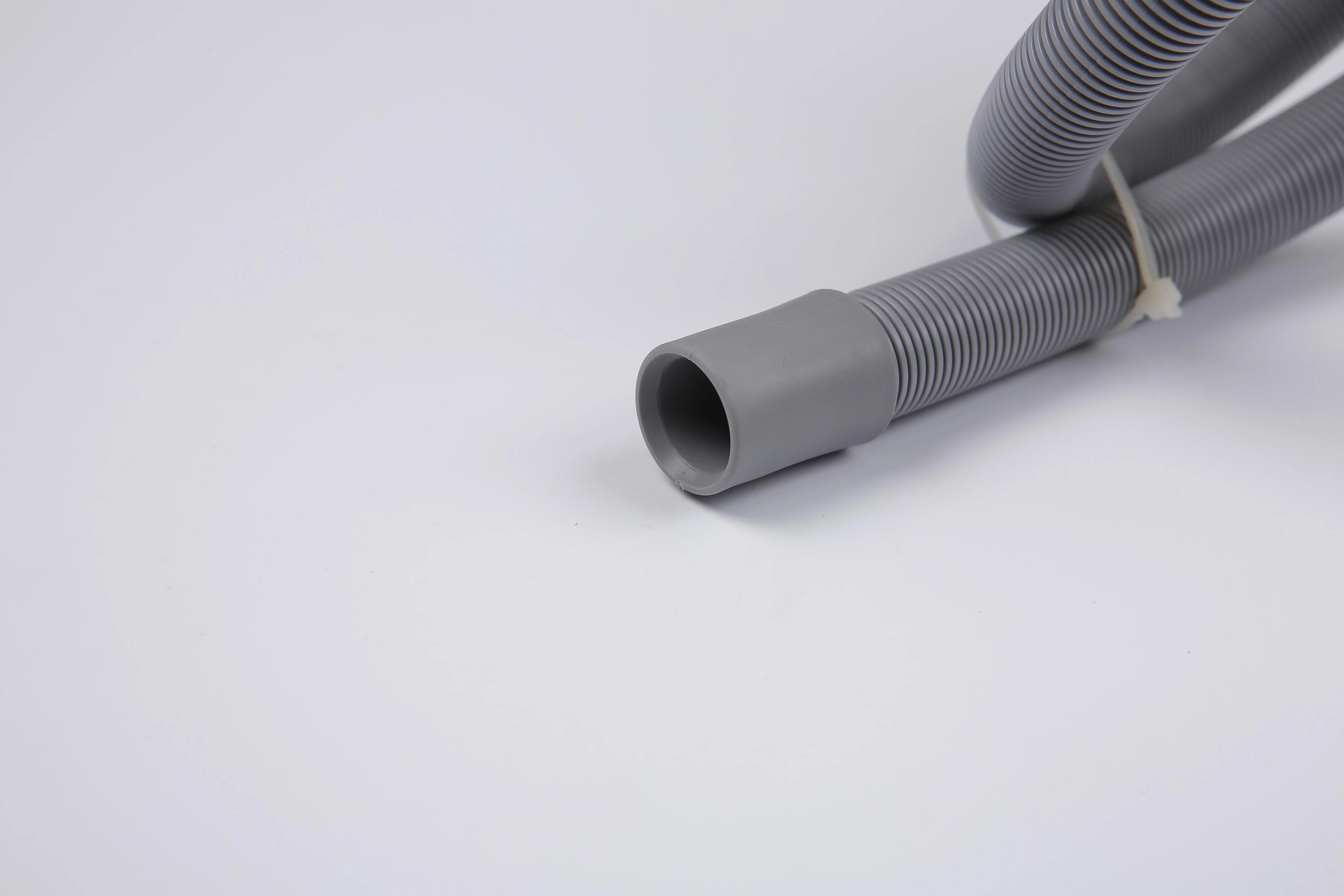 New design excellent coin laundry drain of sink suction drain water hose