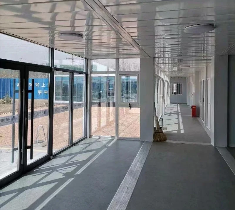 ULT-PD-9122  Steel structure packing and folding container house Prefab house Detachable simple container house for construction