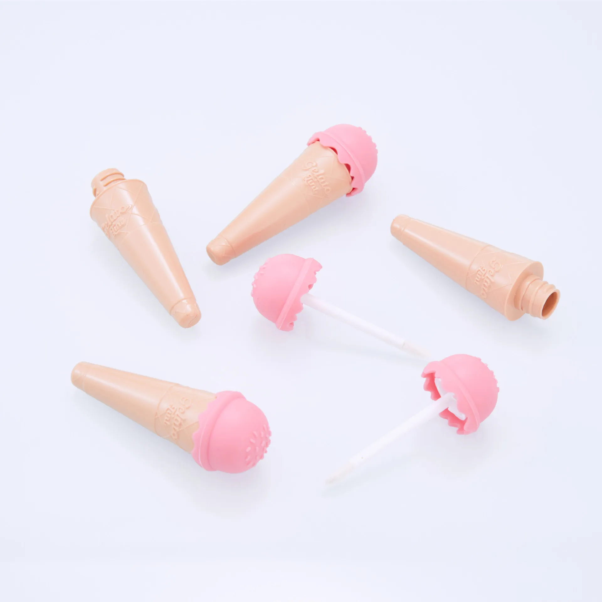 SJL Cute Design Hot Selling High Quality Ice Cream Cone Shape Lip Gloss Tube Plastic Cosmetic Empty Lipstick Tube
