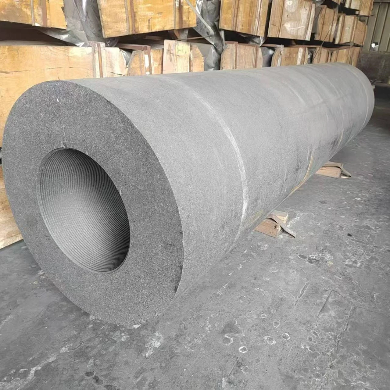 Stock Available Top Quality UHP700mm Grade Graphite Electrode With Fast Delivery And Low Price