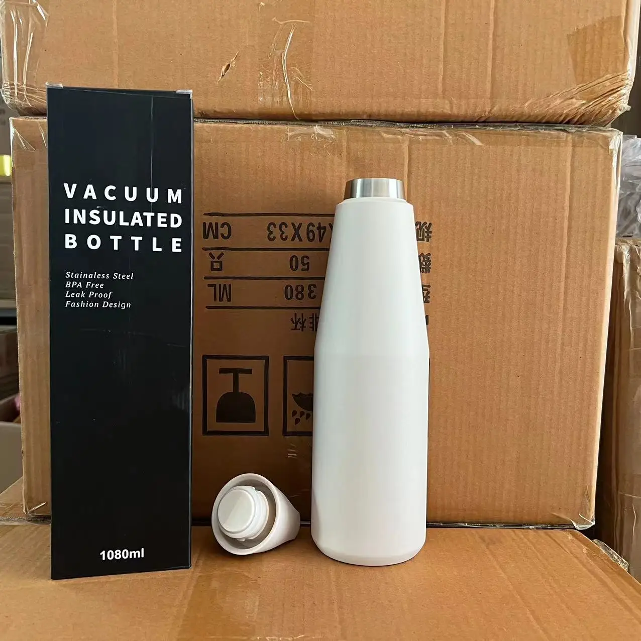 Custom 580ml 1080ml leakproof double wall vacuum large flask 316 stainless steel insulated thermal water bottle with handle