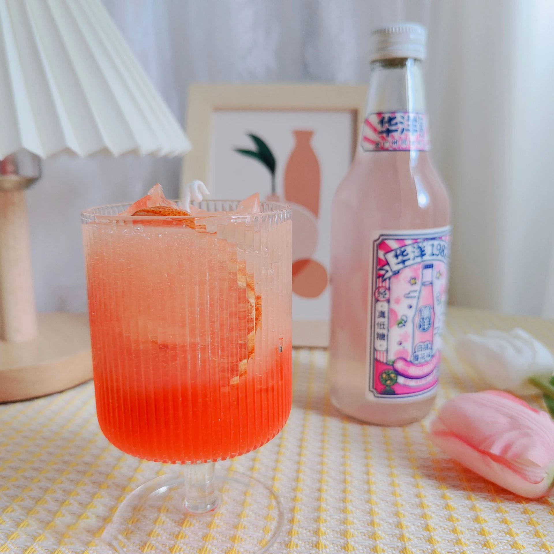 Luxury Grapefruit Ice Drinks Jelly Wax Scented Candle With Glass For Girls Gift Custom Candle Oil Scent