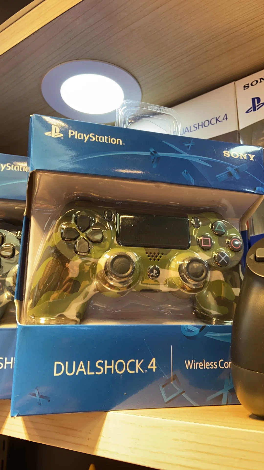  Беспроводной контроллер DualShock 4 для PlayStation - Magma