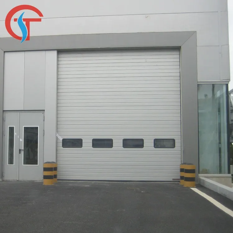 Warehouse industrial automatic sectional door with dock leveler
