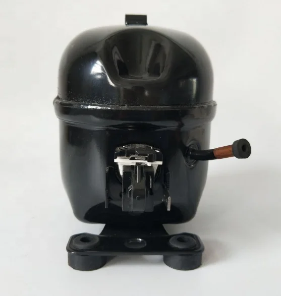 SHINGCHEM HIGH QUALITY Cooling capacity 750W Refrigerator compressor R404A LMBP Refrigeration Freezer Compressor ZEL