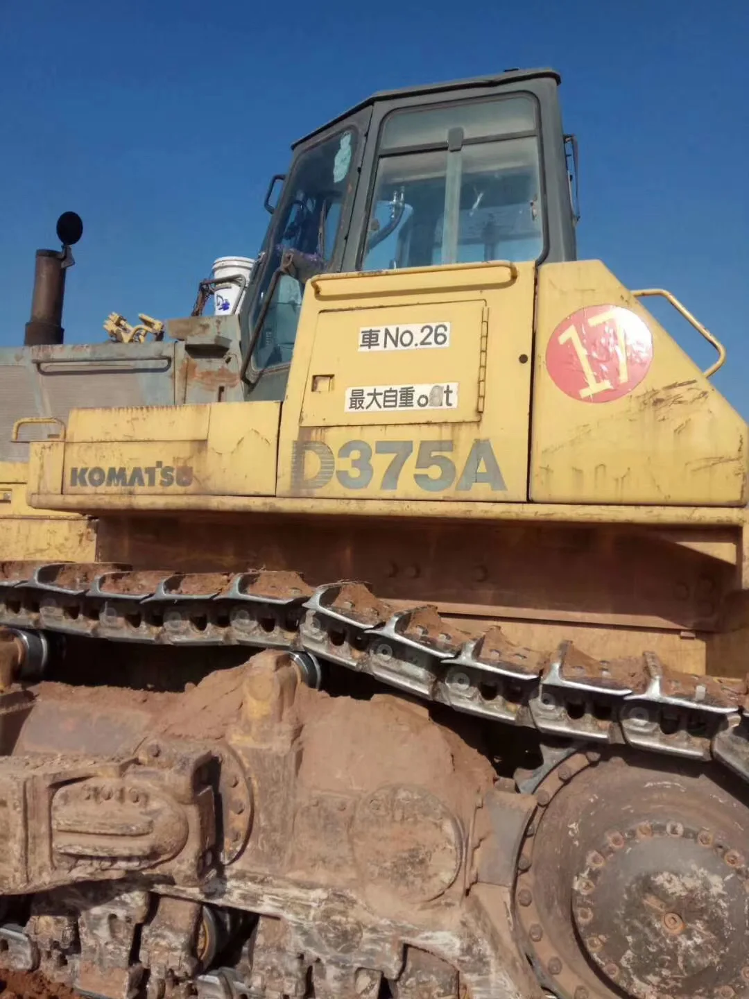 original Japan used Komatsu D375A bulldozer Engine Pump Technical Sales Hydraulic Video Energy