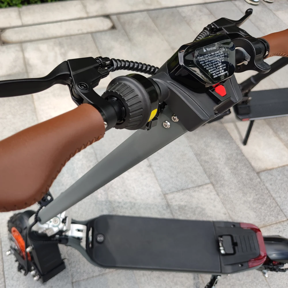 New Design Environmental Friendly 48v Removable Battery Big Air Tire 2400w Powerful Adult Electric Scooters