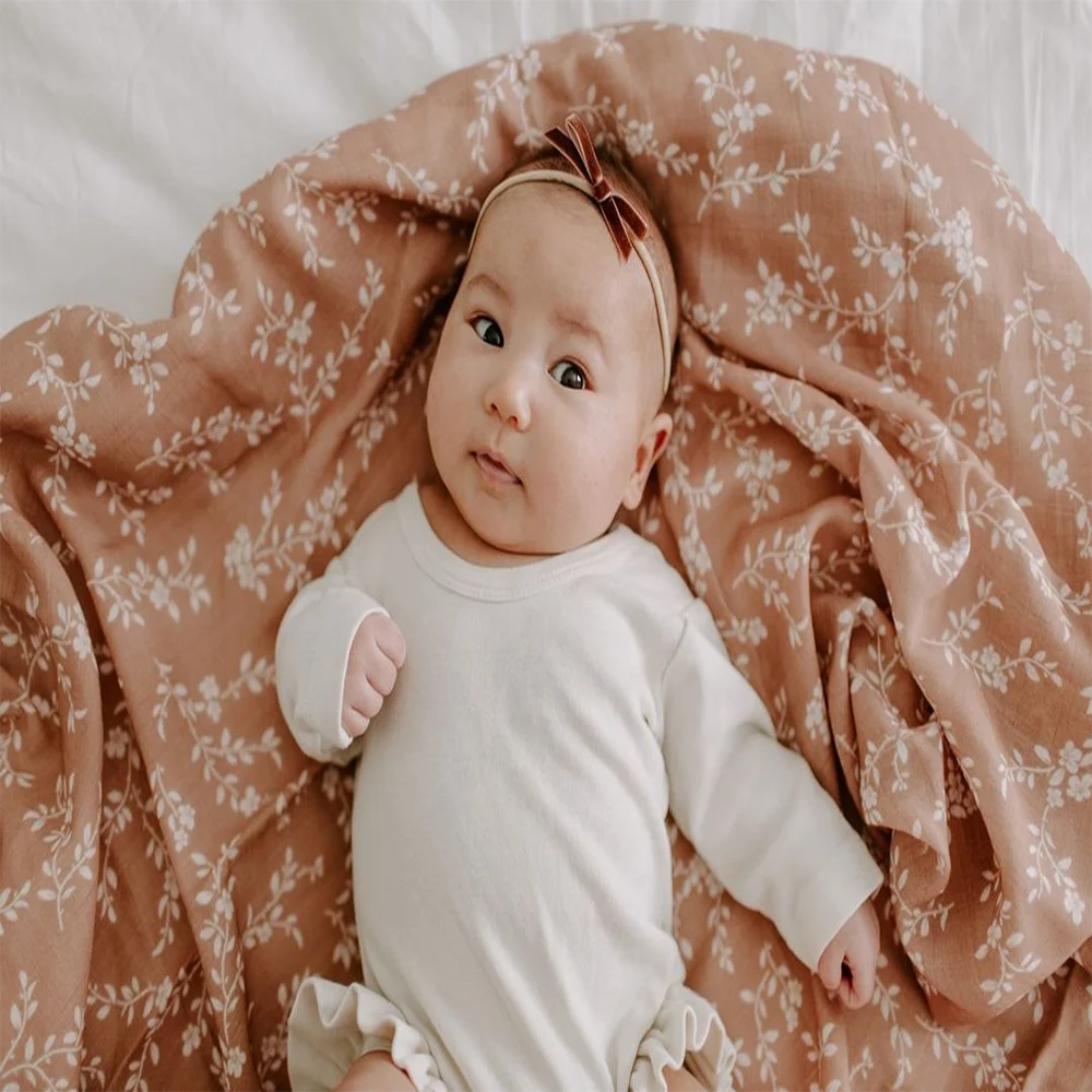 Free Sample custom wholesale 2 layers cotton organic 70% bamboo baby blanket swaddle muslin swaddle blankets