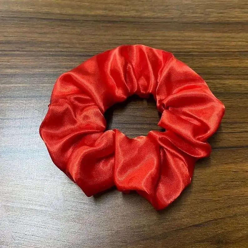 Fun Party Favors LED Hair Scrunchy Flashing Hair Bands for Women Girls Luminous Colorful Glow Hair Tie 3 Light Modes