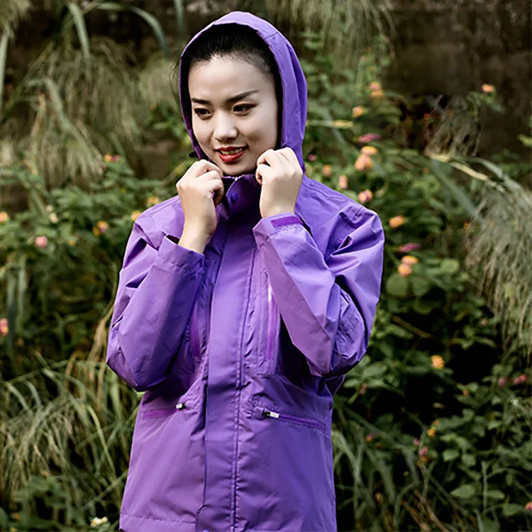 
Outdoor woman sports coat with hat soft-shell comfortable windproof and waterproof Lady Jackets outside ladies sportswear 