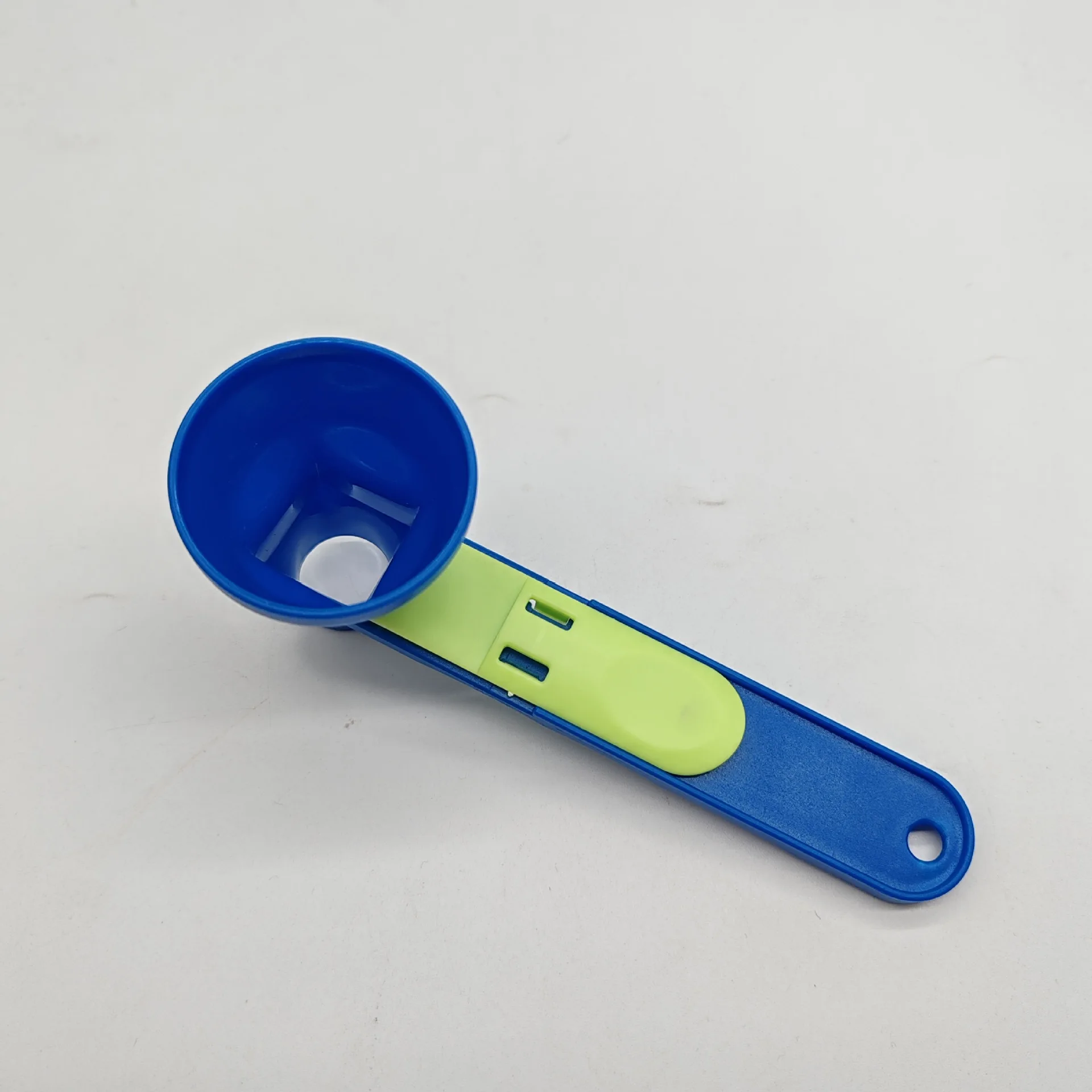 Пластиковая скользящая ложка из протеинового Порошка