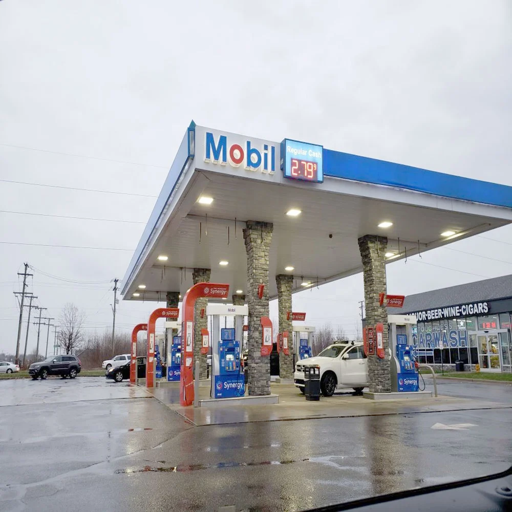 China supply structure steel sheds space frame gas filling station petrol station with canopy roofing cover