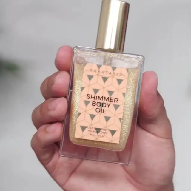 Hot sale private label waterpoof body glow shimmer body oil