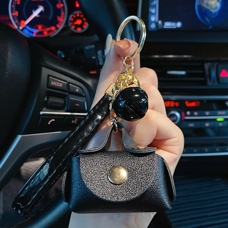 Luxury Leather Wallet Key Chain Cute Young Girl Mini Coin Purse Keychain Picture Leather Keyring Logo Alloy Customized Gift PVC