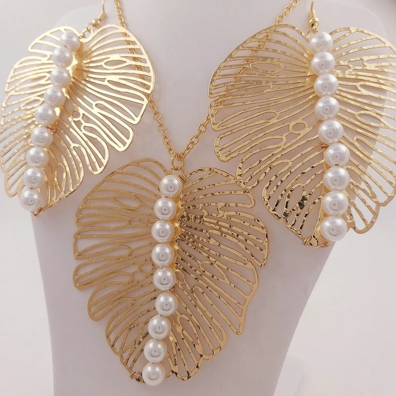 JX227 shell pearl jewelry set leave necklace Hawaiian  Maile leaf lei design  ready to ship