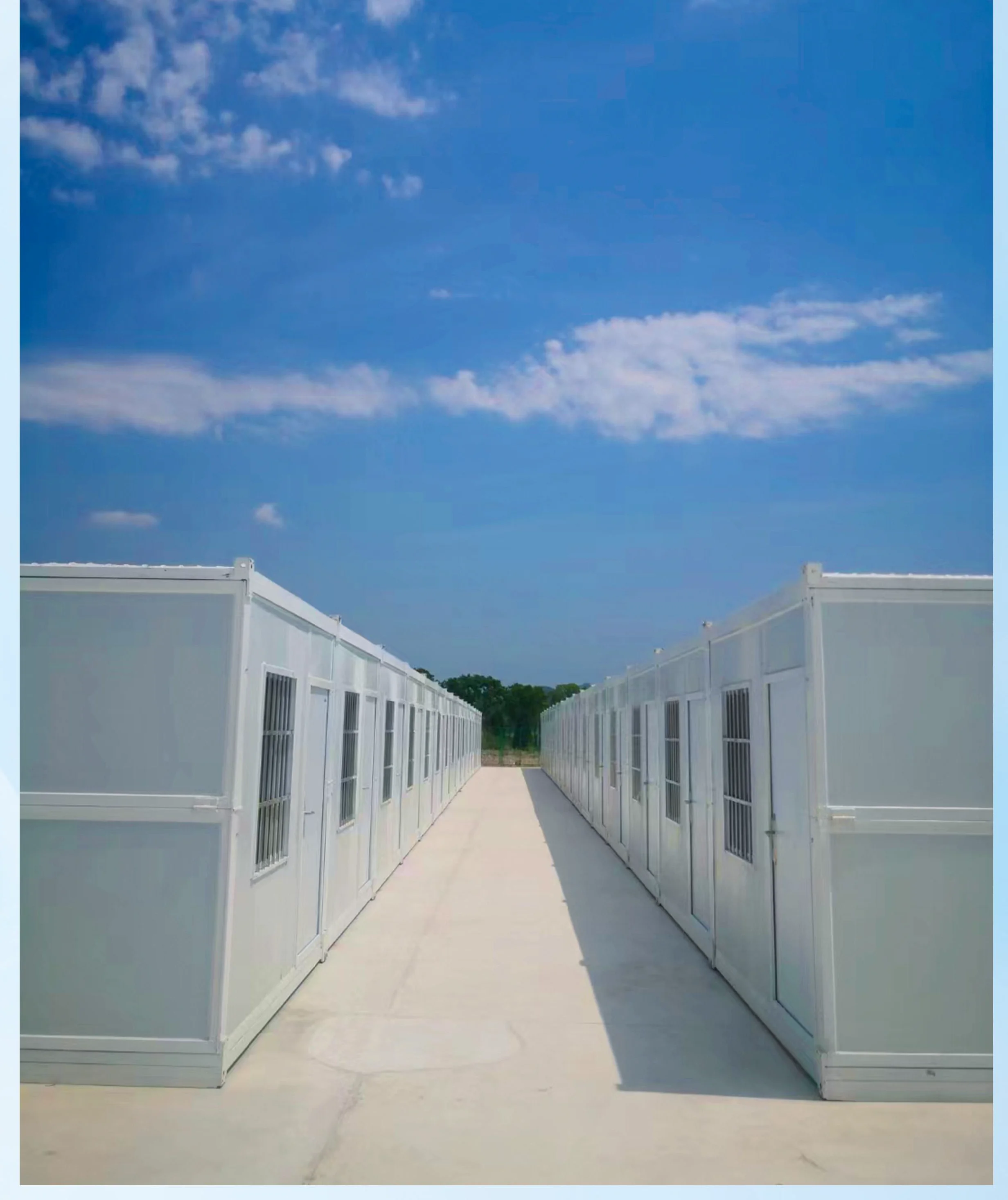 new design good price 20ft 40ft panel prefab  luxury 3 stackable modular portable home foldable container house