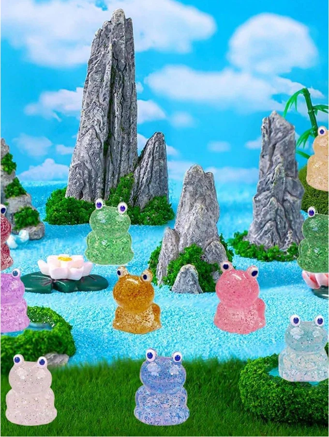 CLBX Crafts desktop ornaments, starry sky night glow frog micro landscape, handmade bag buckle, pendant, DIY resin matching