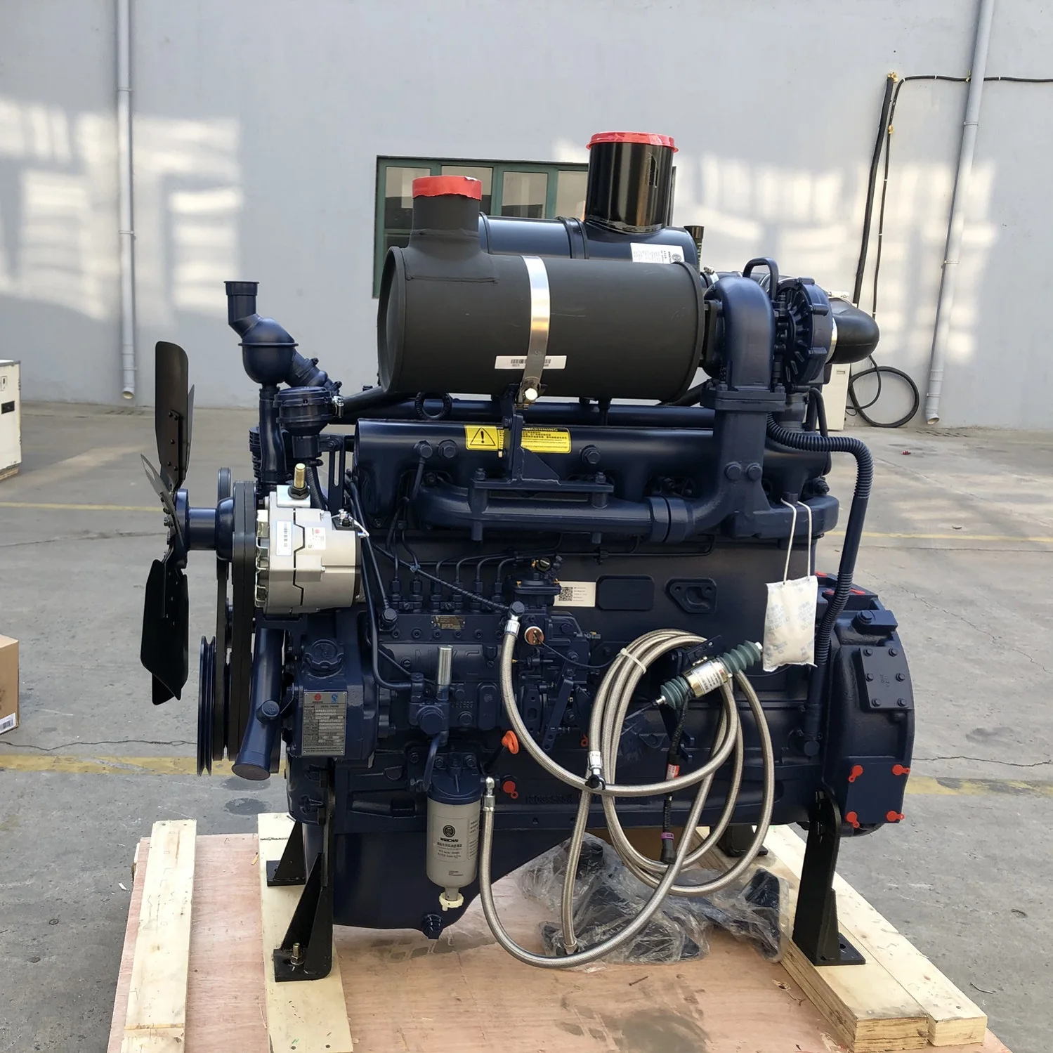 Оригинальный новый дизельный двигатель WP6G125E331 с водяным охлаждением 92 кВт 2300 об/мин Weichai