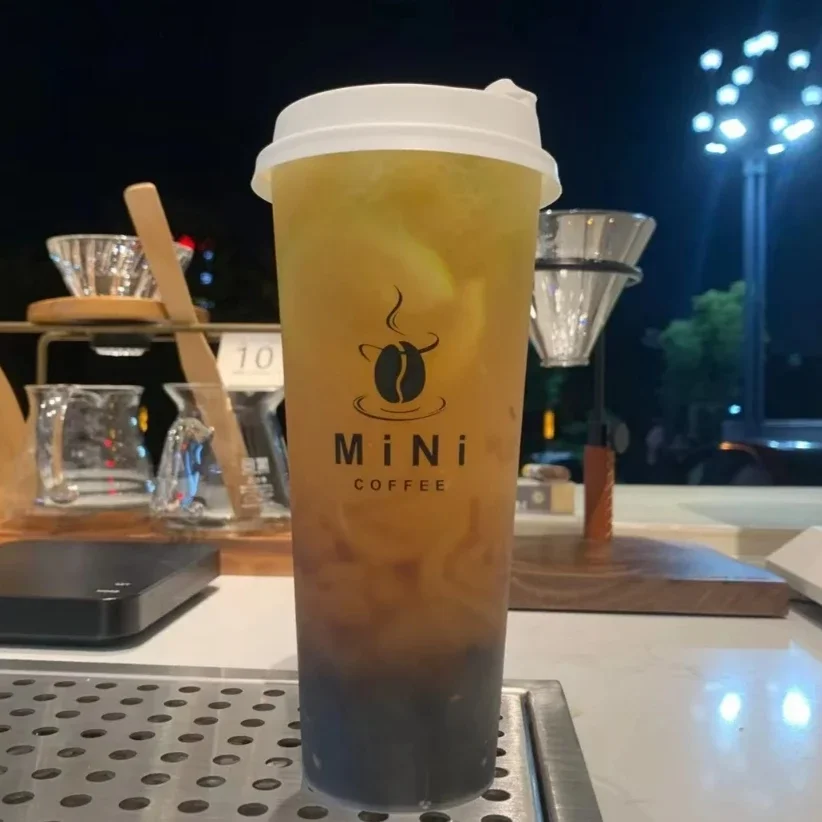 Custom Design PP Hard Plastic Disposable Boba Bubble Mike Tea Cup With Red Heart Lid