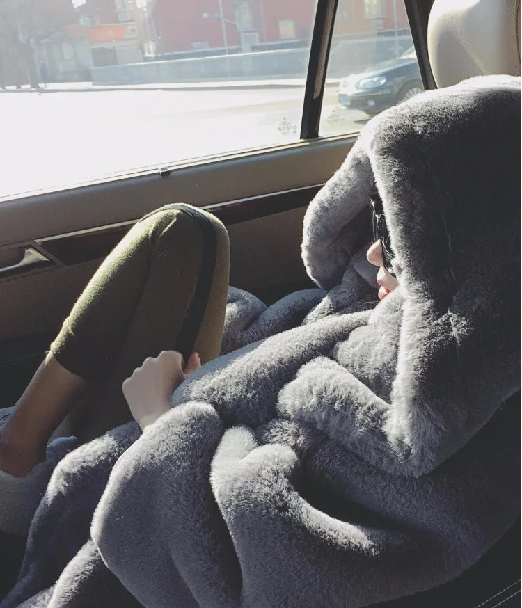 2022 New Arrival  Fashion Faux rabbit fur Long Over Sized Style Women hooded Coat