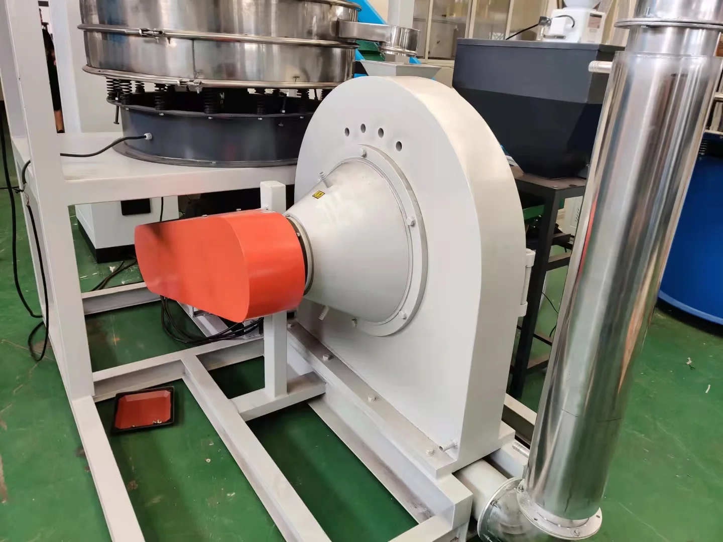 Waste PVC material PP PE scraps recycling milling machine plastic pulverizer  machine grinding machine