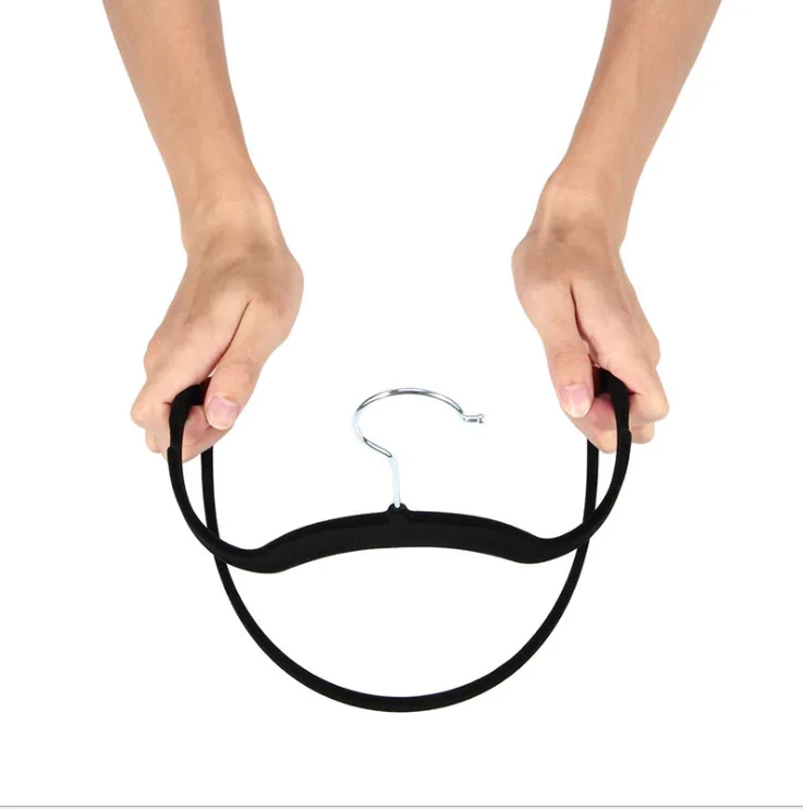 Wholesale luxury Non-Slip Silvery Hook Velvet&Fabric hanger 28cm 45cm for kids adult Clothes Coat flocking Hangers