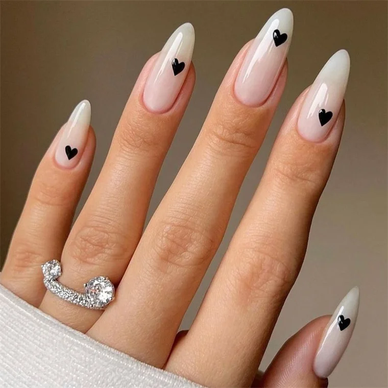 Free Sample Extreme Long Multiple Design Strong Heart Shape Carton Pour Press On Nail