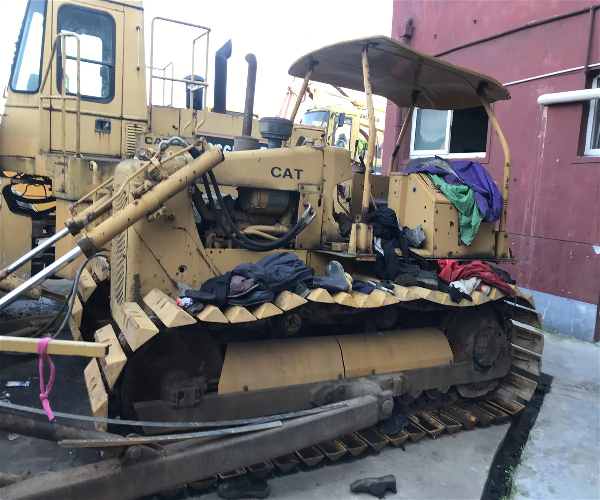 Open Cabin Used CAT D4E LGP Swamp Bulldozer D4H