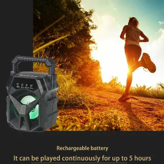 wireless portable outdoor speaker with FM radio 4 inch factory price wholesale