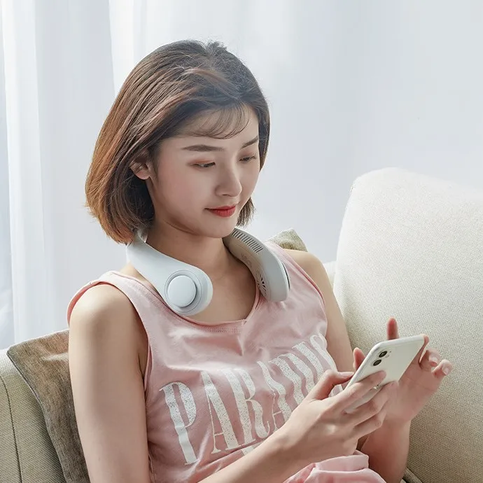 
2400mAh Large Battery Capacity Bladeless Necklace Fan 360 Cooling Hanging Neck Fan Hands Free Neck Electric Air Cooler Fan 