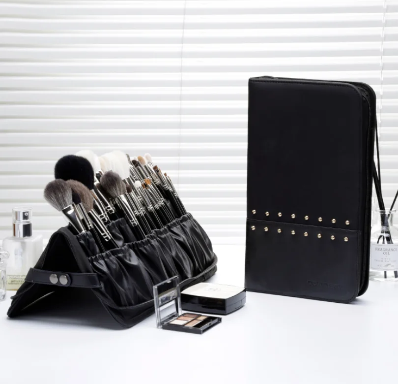 Fashion Women Waterproof Portable Stand Makeup Bag Organizer Waterproof Pu Holographic Cosmetic Makeup Artist Bag 1pc/poly Bag +