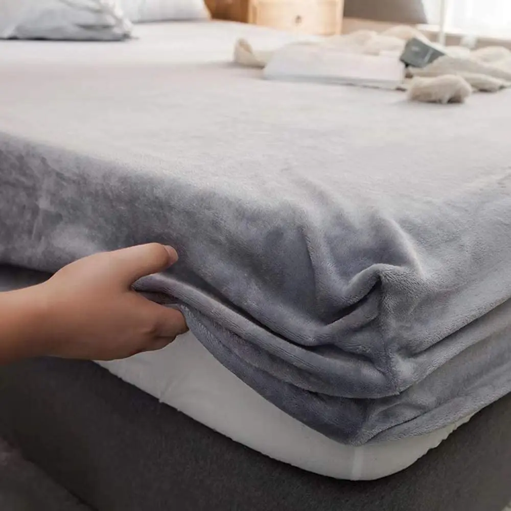 Soft Mattress Protector Velvet Waterproof Mattress Cover